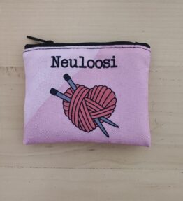 Pikku pussukka neuloosi roosa
